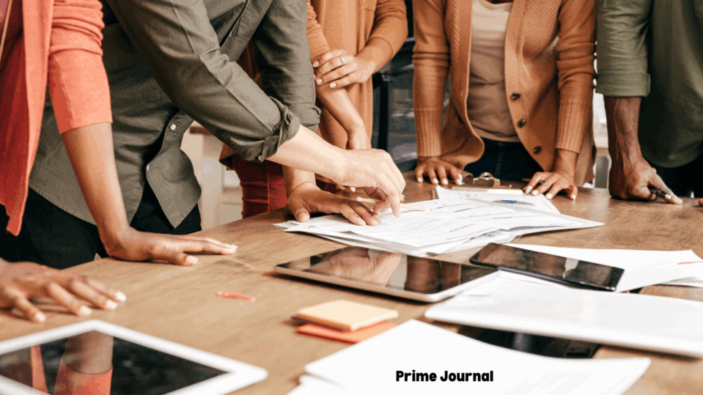 crew cloudysocial com